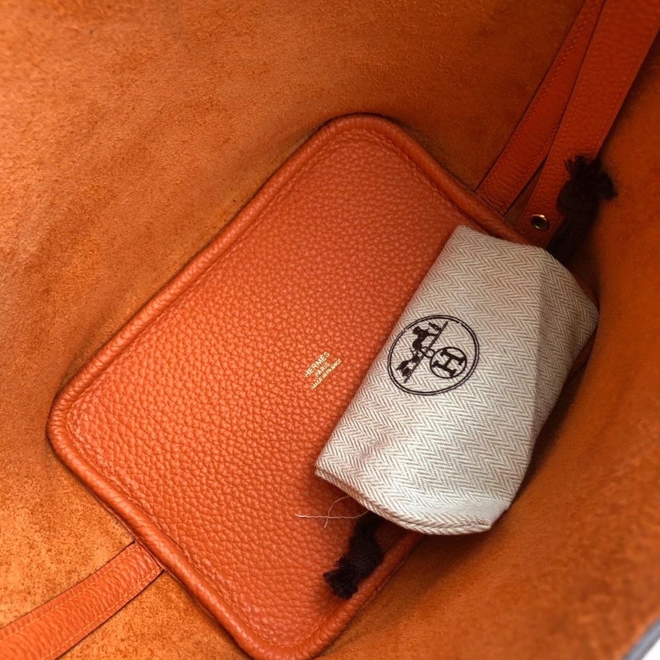 Hermès（爱马仕）Picotin 菜篮包 18cm 93橙色 Orange 金扣