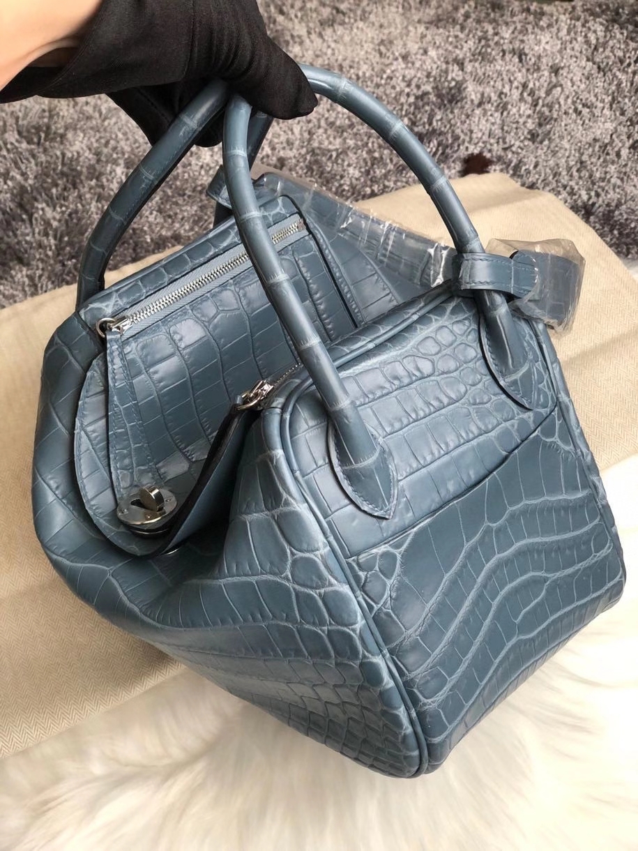 Hermès（爱马仕）Lindy 26cm Crocodile matt 雾面鳄鱼 7n 风暴蓝 银扣 顶级手缝 定制