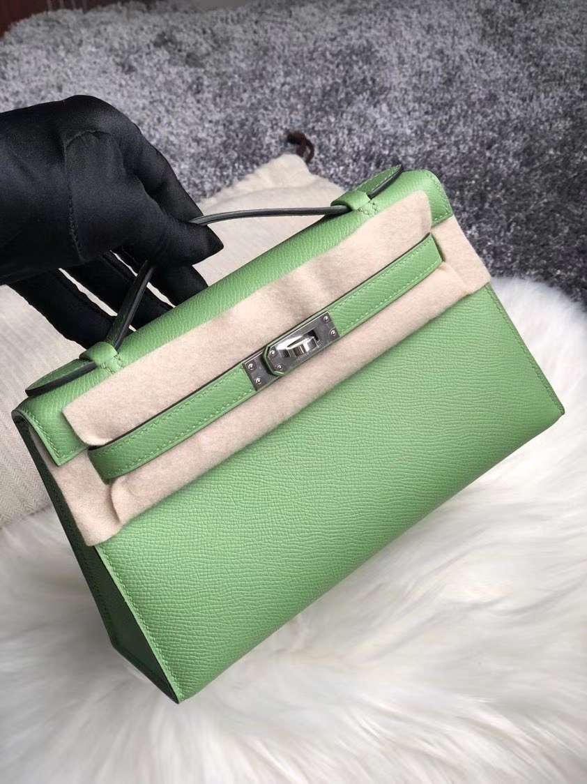 Hermès（爱马仕）mini kelly pochette 22cm 3I 牛油果绿 银扣 顶级手缝 手拿包 晚宴包