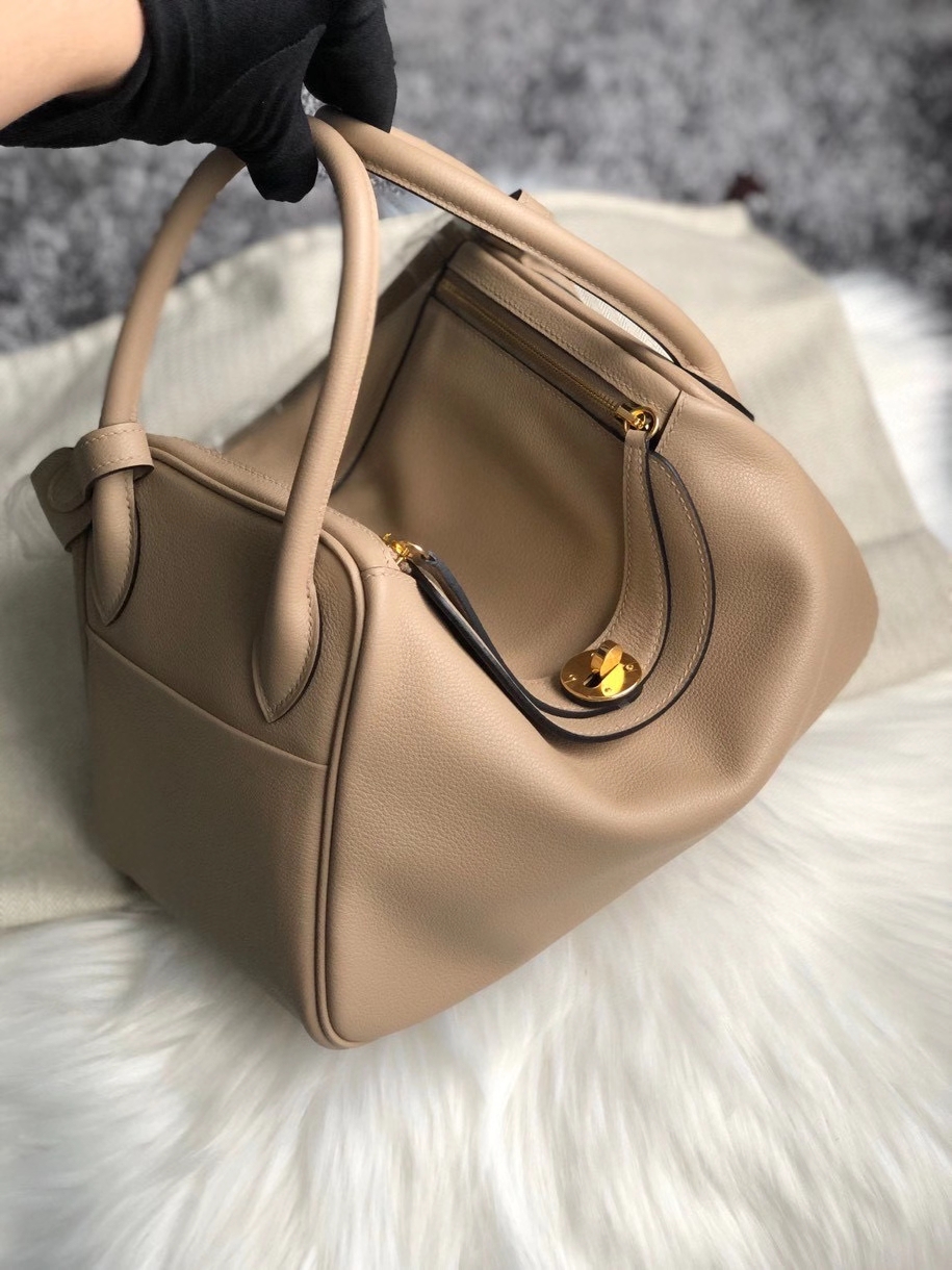 Hermès（爱马仕）Lindy 26cm Evecolor s2 风衣灰 Trench 金扣 顶级手缝