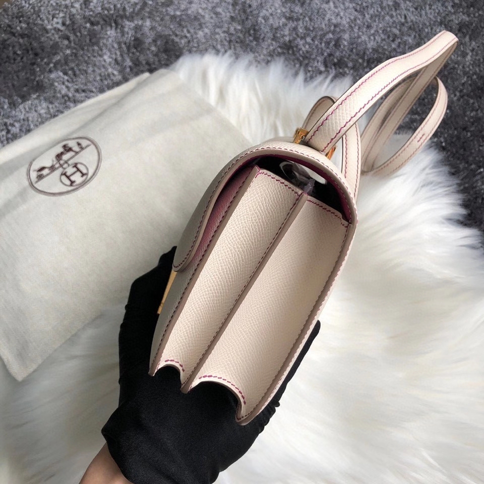 Hermès（爱马仕）Constance 18cm Epsom 原厂掌纹皮 ck10 奶昔白 拼 玫瑰紫 马蹄印 玫瑰金扣 顶级手缝 现货