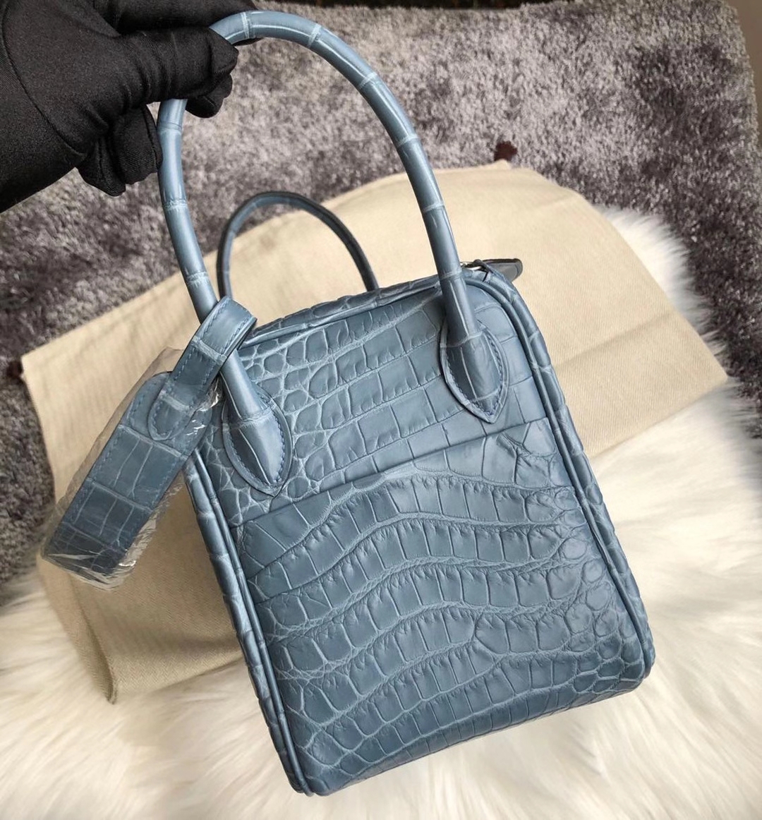 Hermès（爱马仕）Lindy 26cm Crocodile matt 雾面鳄鱼 7n 风暴蓝 银扣 顶级手缝 定制