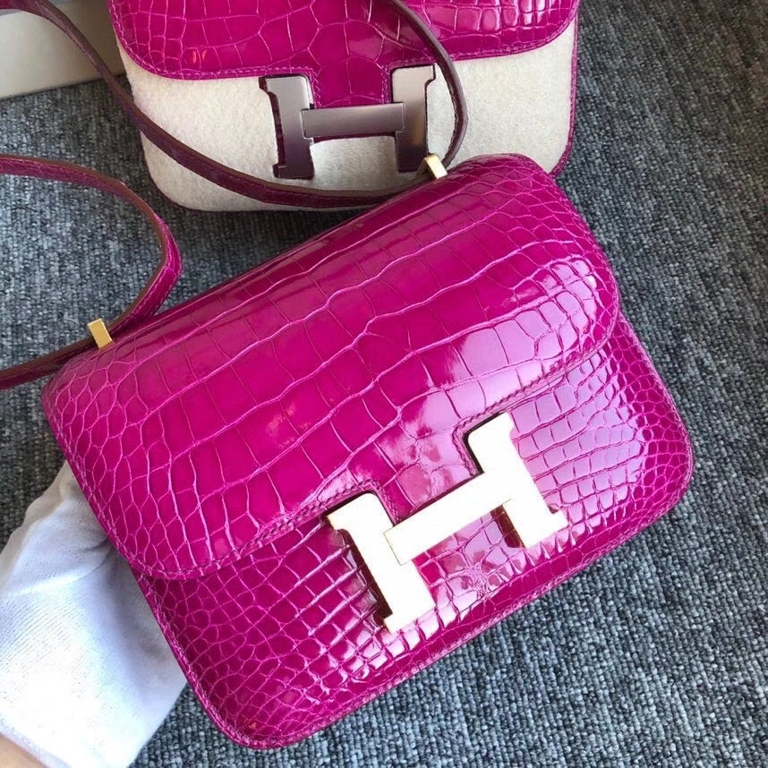 Hermès（爱马仕）Constance18cm Alligator shiny 亮面鳄鱼 J5 天方夜谭粉紫 金扣 顶级手缝