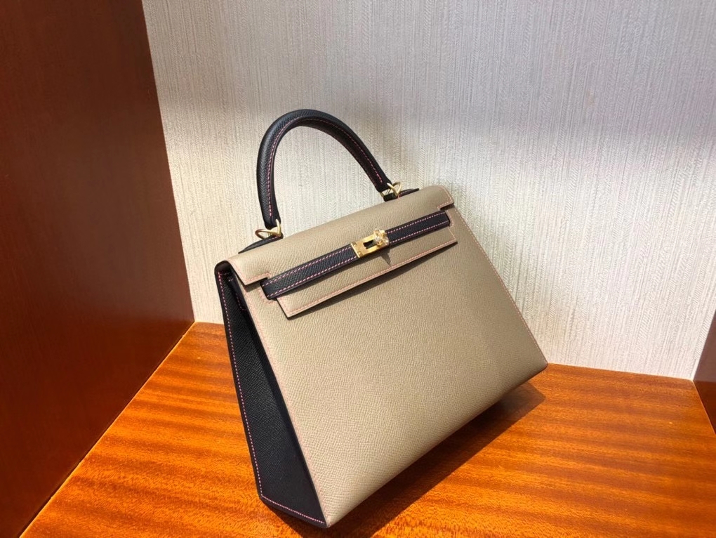 Hermès（爱马仕）Kelly 25cm Epsom 原厂掌纹皮 M8 沥青灰拼ck89 黑色  唇膏粉线  拉丝金扣