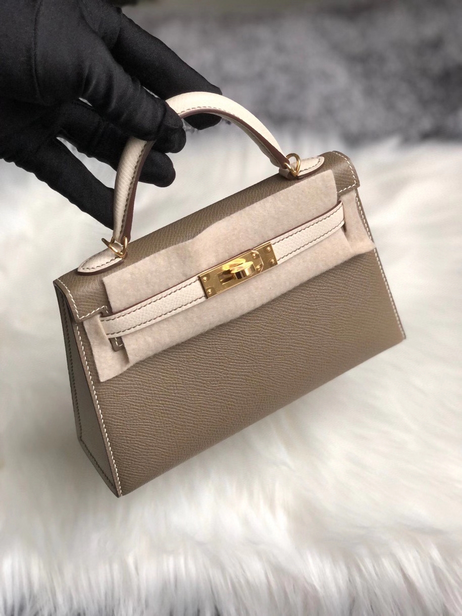Hermès（爱马仕）Minikelly ll 原厂御用掌纹皮 ck18 大象灰 拼 ck10 奶昔白 金扣 马蹄印 顶级手缝 现货