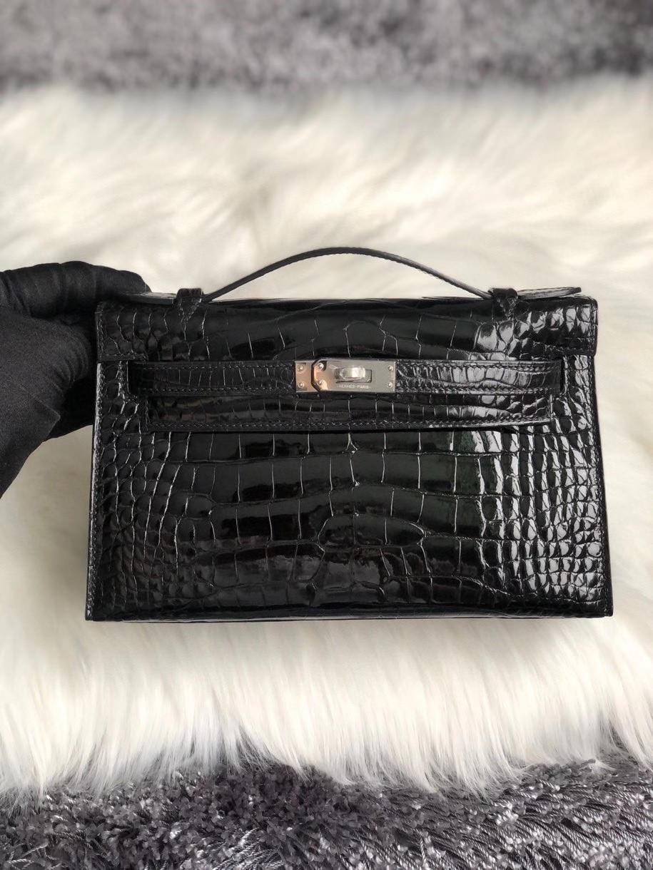 Hermès（爱马仕）Mini kelly pochette 22cm Alligator shiny 亮面鳄鱼 ck89 黑色 银扣 手拿包 晚宴包