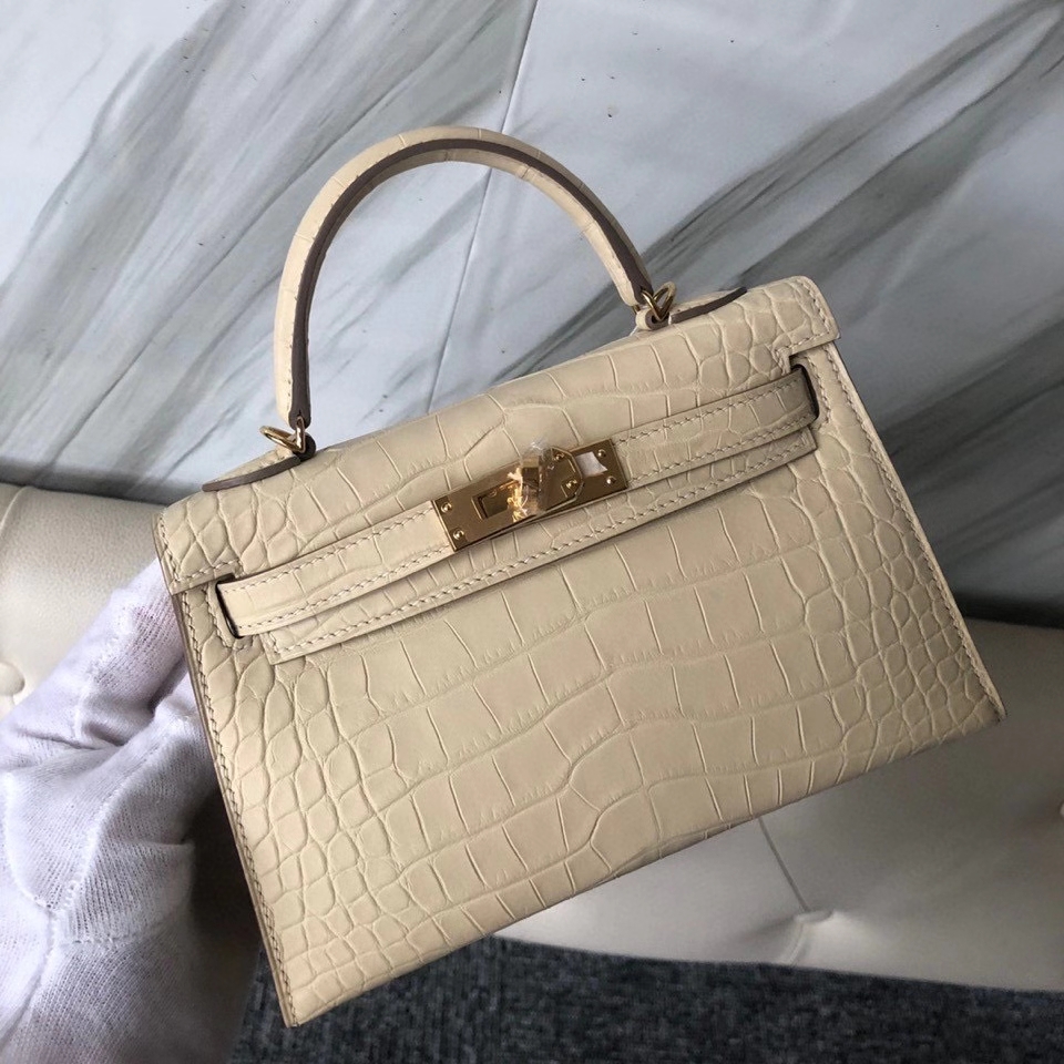 Hermès（爱马仕）Mini kelly ll Alligator matt 雾面鳄鱼 Y1 香草色 金扣 顶级手缝