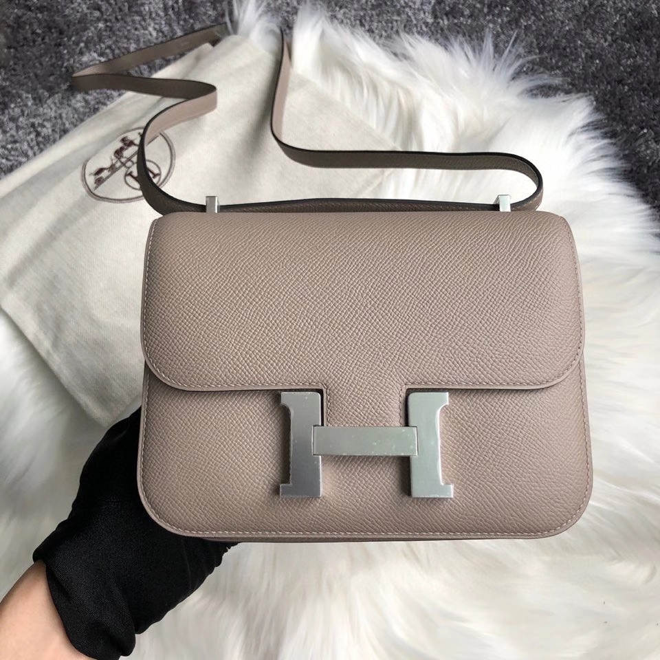 Hermès（爱马仕）Constance 18cm Epsom 原厂掌纹皮 M8 沥青灰 Gris ashpite 银扣 顶级手缝 现货