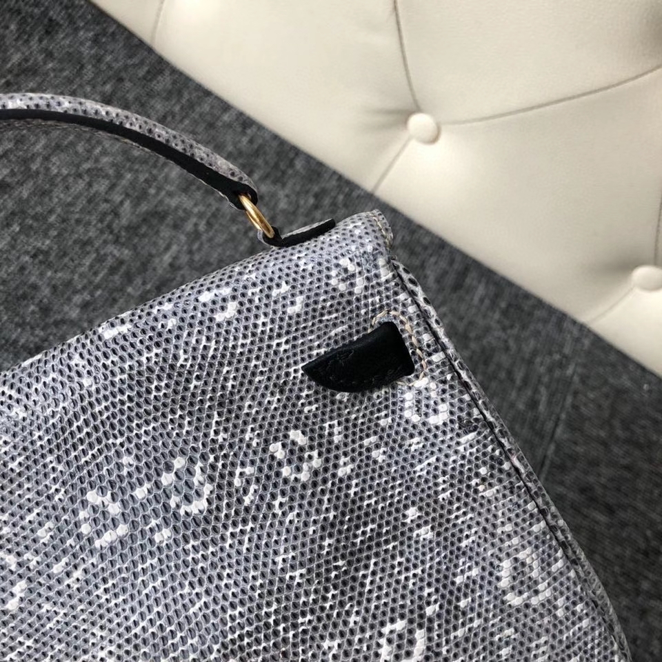 Hermès（爱马仕）Kelly doll Lizard 进口亮面蜥蜴01原色 小喜马拉雅色 金扣 顶级手缝 小可爱