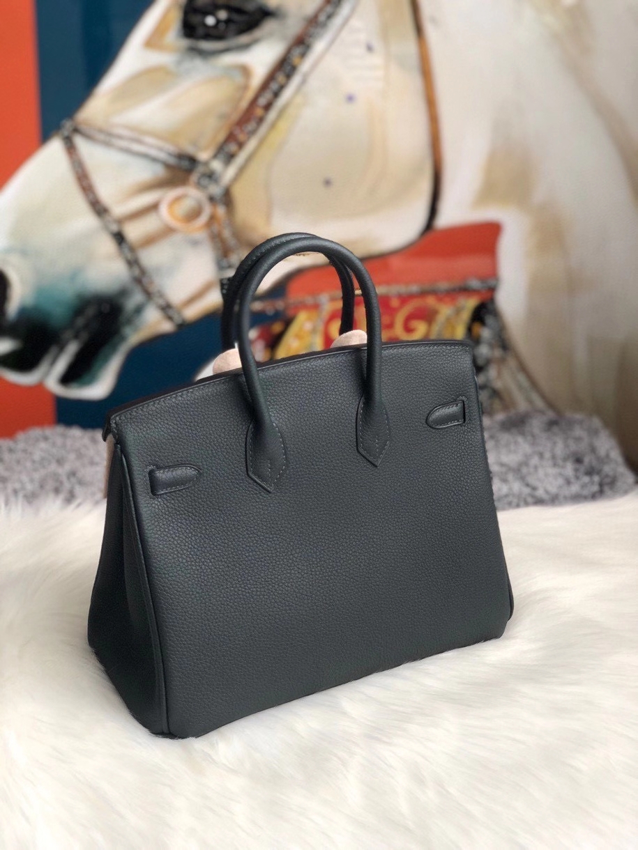 Hermès(爱马仕)Birkin 25cm 原厂小牛皮 togo 6o 松柏绿 金扣 顶级手缝-拉尔森鳄鱼皮具定制 - 爱马仕包包官网 Hermès(爱马仕)Birkin 25cm 原厂小牛皮 togo 6o 松柏绿 金扣 顶级手缝