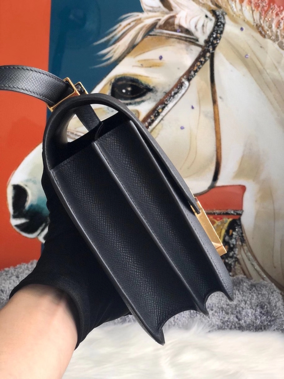 Hermès（爱马仕）Constance 24cm Epsom 原厂掌纹皮 ck89 黑色 Noir  金扣 最最最新