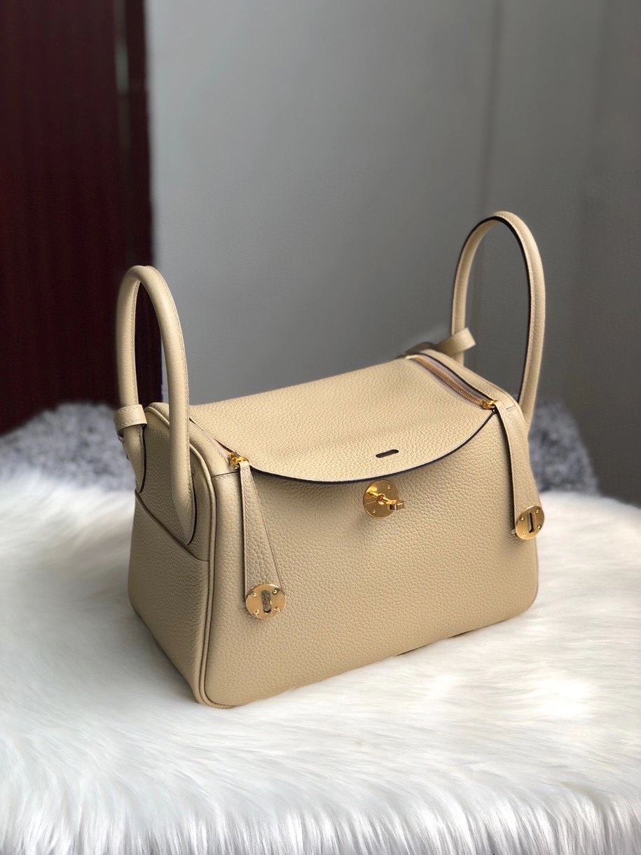 Hermès（爱马仕）Lindy 26cm 原厂御用顶级大牛皮  S2 风衣灰 Trench 金扣 顶级手缝