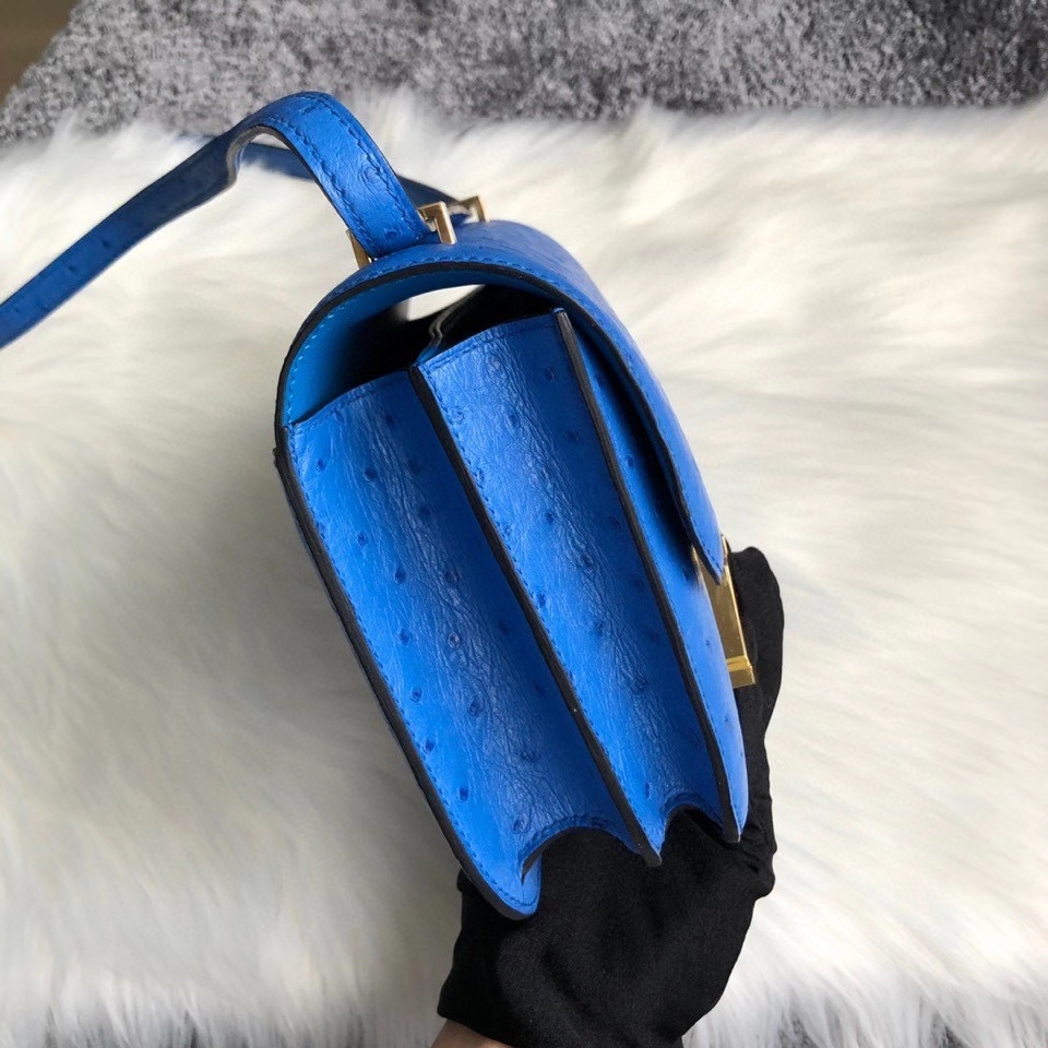 Hermès（爱马仕）Constance 18cm Ostrich kk鸵鸟 7Ｑ希腊蓝 金扣 顶级手缝 现货