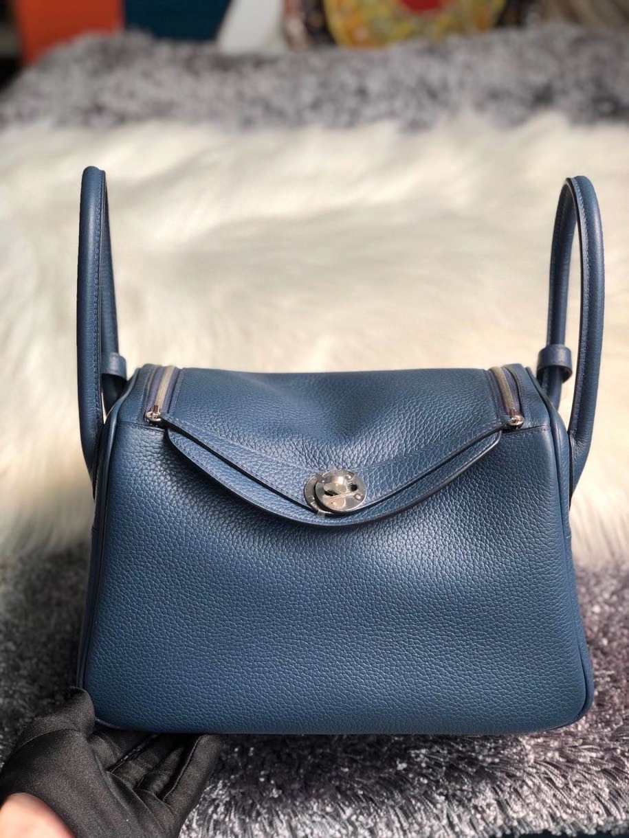 Hermès（爱马仕）Lindy 26cm 原厂御用大牛皮 S4 深邃蓝 deep blue 银扣 顶级手缝 现货