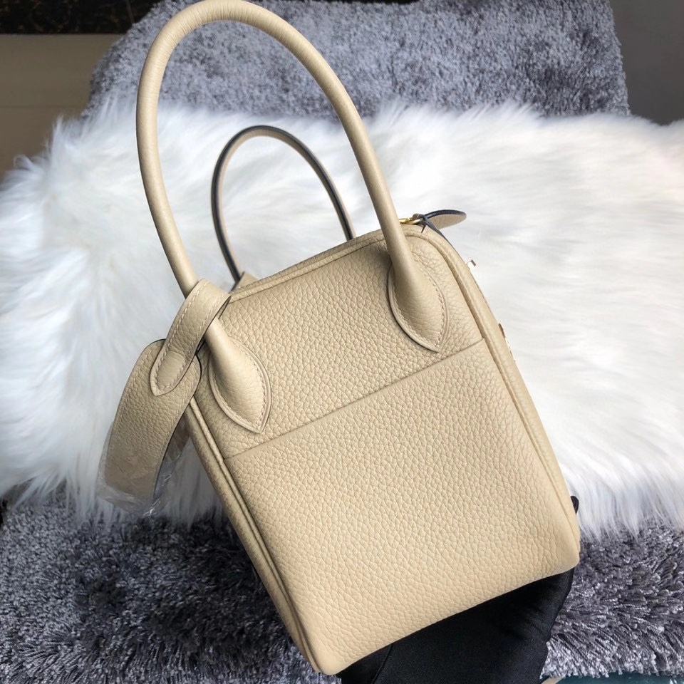 Hermès（爱马仕）Lindy 26cm 原厂御用顶级大牛皮  S2 风衣灰 Trench 金扣 顶级手缝