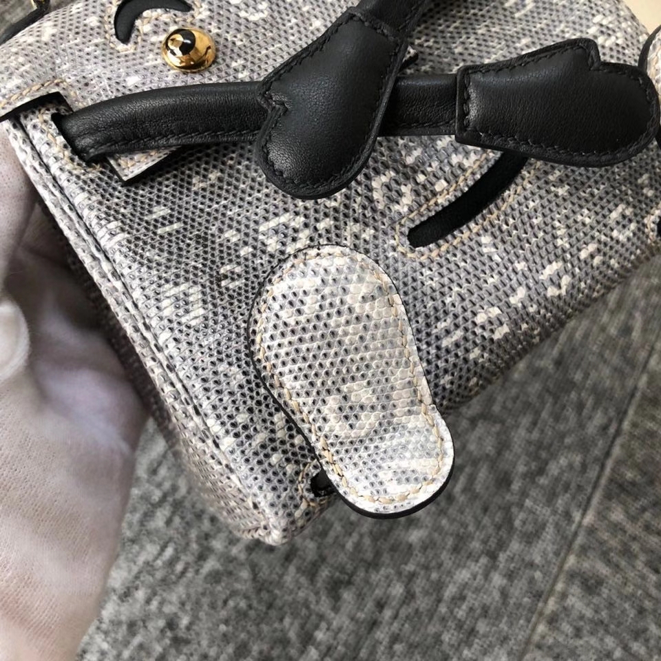 Hermès（爱马仕）Kelly doll Lizard 进口亮面蜥蜴01原色 小喜马拉雅色 金扣 顶级手缝 小可爱