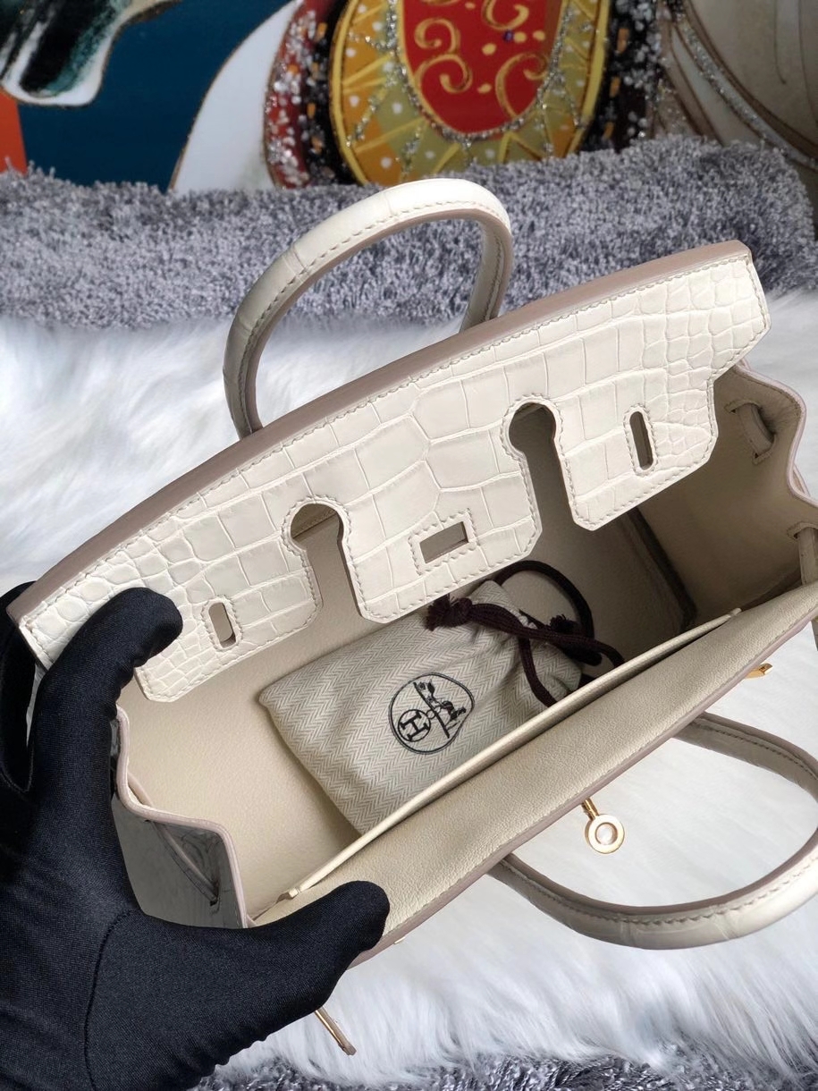 Hermès（爱马仕）Birkin 25cm Alligator matt 雾面鳄鱼 8L 奶油白 Beton 金扣 现货