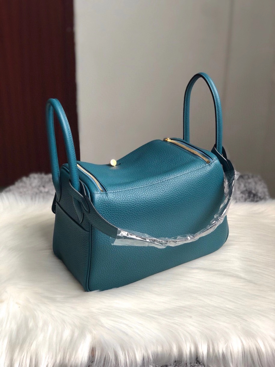 Hermès(爱马仕)Lindy 26cm 原厂御用顶级大牛皮 W0博斯普鲁斯绿 金扣 顶级手缝-拉尔森鳄鱼皮具定制 - 爱马仕包包官网 Hermès(爱马仕)Lindy 26cm 原厂御用顶级大牛皮 W0博斯普鲁斯绿 金扣 顶级手缝