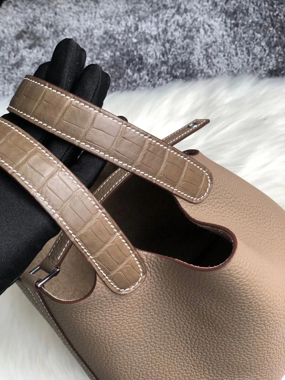 Hermès（爱马仕）Picotin 18cm ck18 大象灰拼手腕大象灰鳄鱼  金扣 顶级手缝