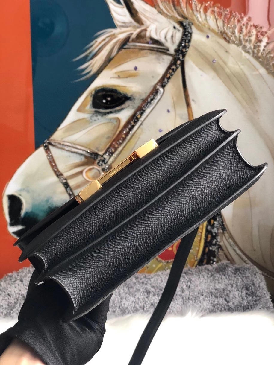 Hermès（爱马仕）Constance 24cm Epsom 原厂掌纹皮 ck89 黑色 Noir  金扣 最最最新
