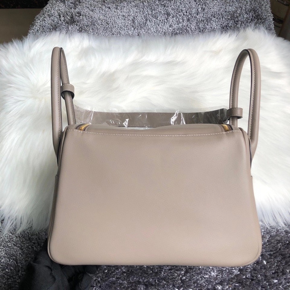 Hermès（爱马仕）Lindy 26cm Swift  m8 沥青灰 Gris ashpite 金扣 顶级手缝 定制