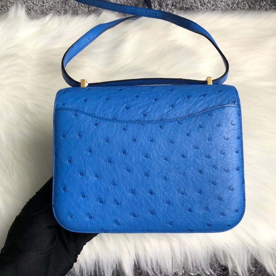 Hermès（爱马仕）Constance 18cm Ostrich kk鸵鸟 7Ｑ希腊蓝 金扣 顶级手缝 现货