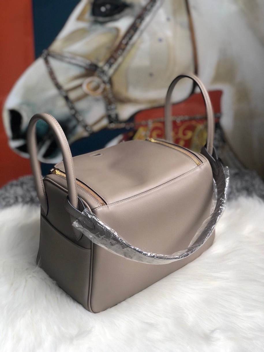 Hermès（爱马仕）Lindy 26cm Swift  m8 沥青灰 Gris ashpite 金扣 顶级手缝 定制