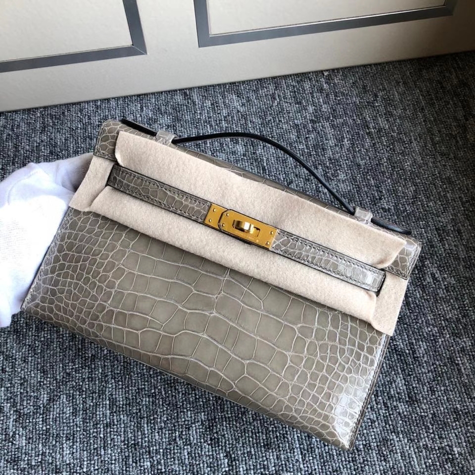 Hermès（爱马仕）Mini pochette 22cm Alligator shiny 亮面鳄鱼 ck81 斑鸠灰 金扣 顶级手缝 现货