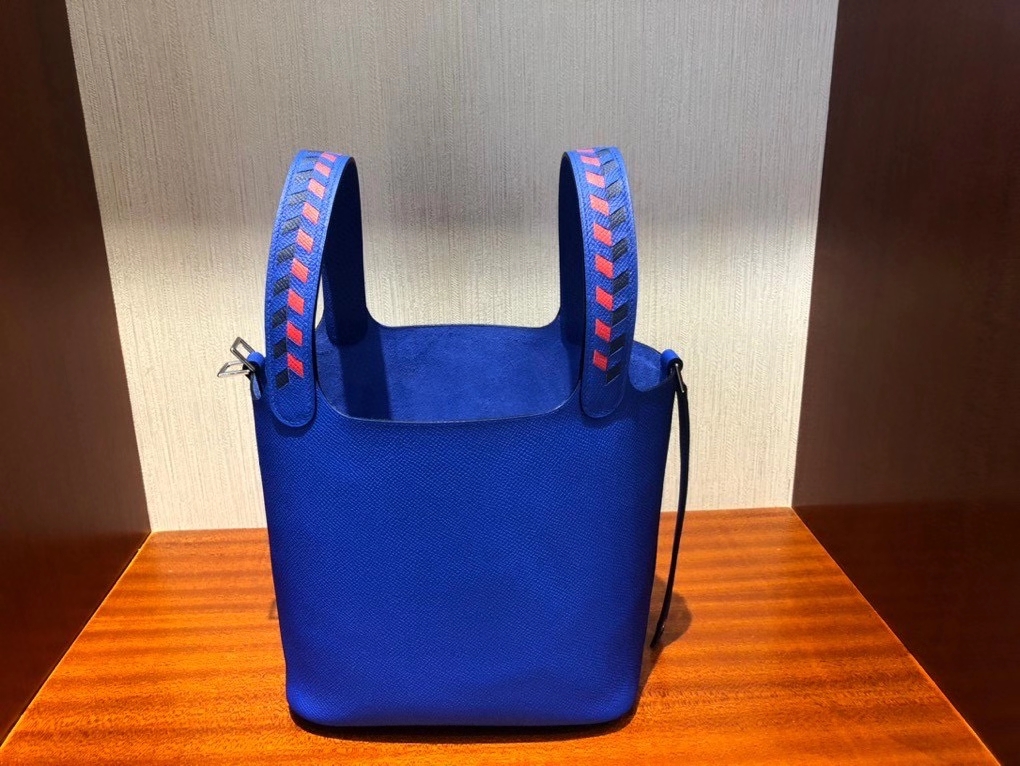 Hermès（爱马仕）Picotin 18cm Epsom 琉璃蓝 编织手腕 银扣