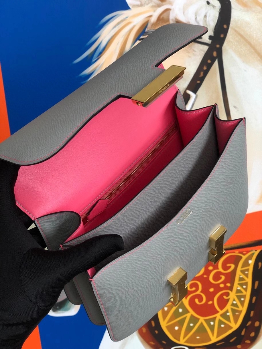 Hermès（爱马仕）Constance 24cm Epsom 原厂掌纹皮 4Z 海鸥灰 内拼唇膏粉 金扣 马蹄印 顶级手缝 现货