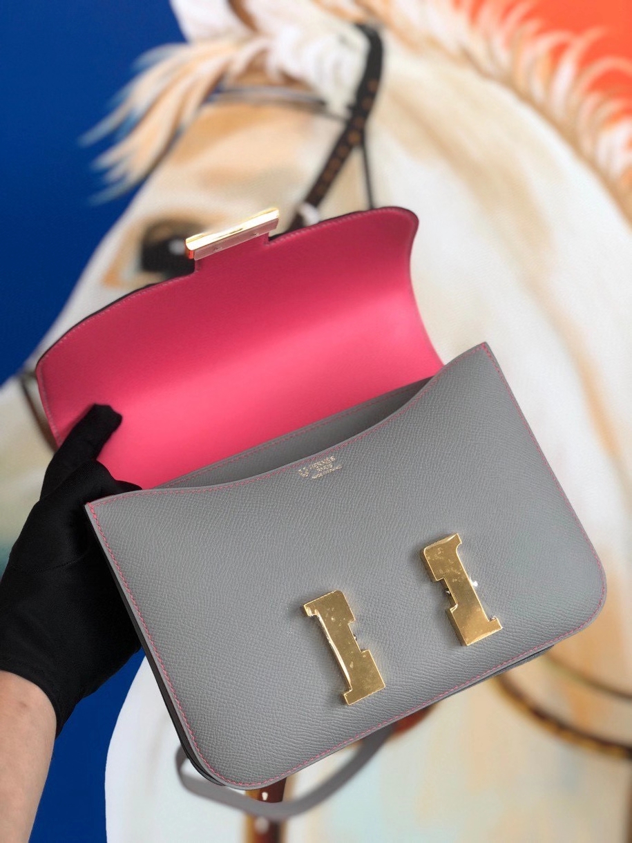 Hermès（爱马仕）Constance 24cm Epsom 原厂掌纹皮 4Z 海鸥灰 内拼唇膏粉 金扣 马蹄印 顶级手缝 现货
