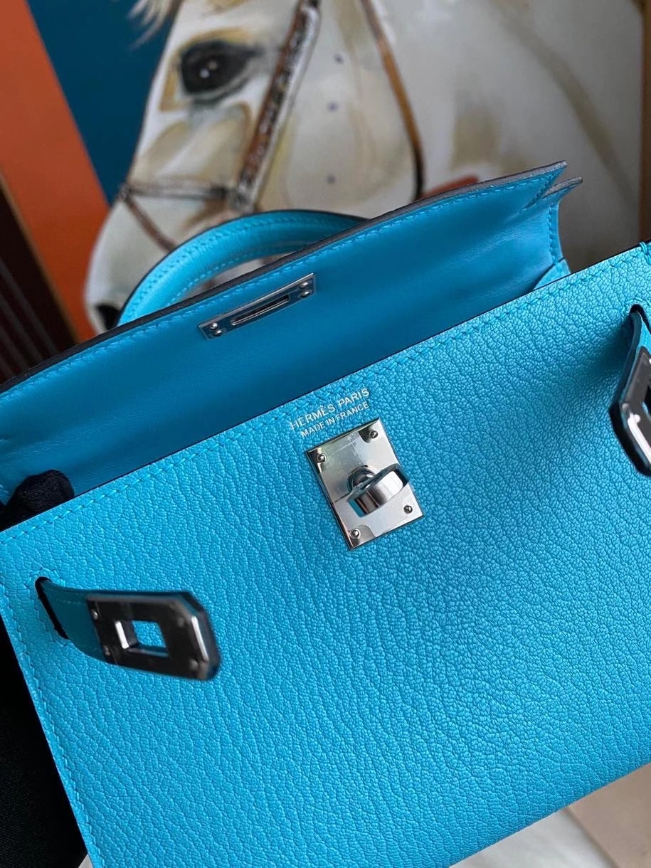 Hermès（爱马仕）Minikelly ll chevre 山羊皮 北方蓝 银扣