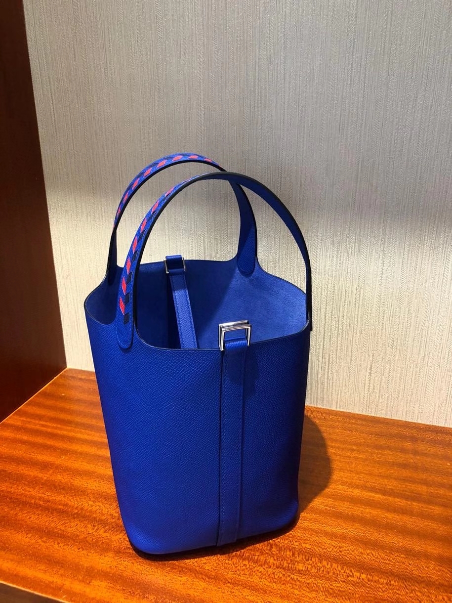 Hermès（爱马仕）Picotin 18cm Epsom 琉璃蓝 编织手腕 银扣