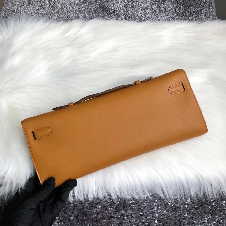 Hermès（爱马仕）Kelly cut 31cm Swift 芝麻色 芝麻黄 Sesame 银扣 手拿包 晚宴包