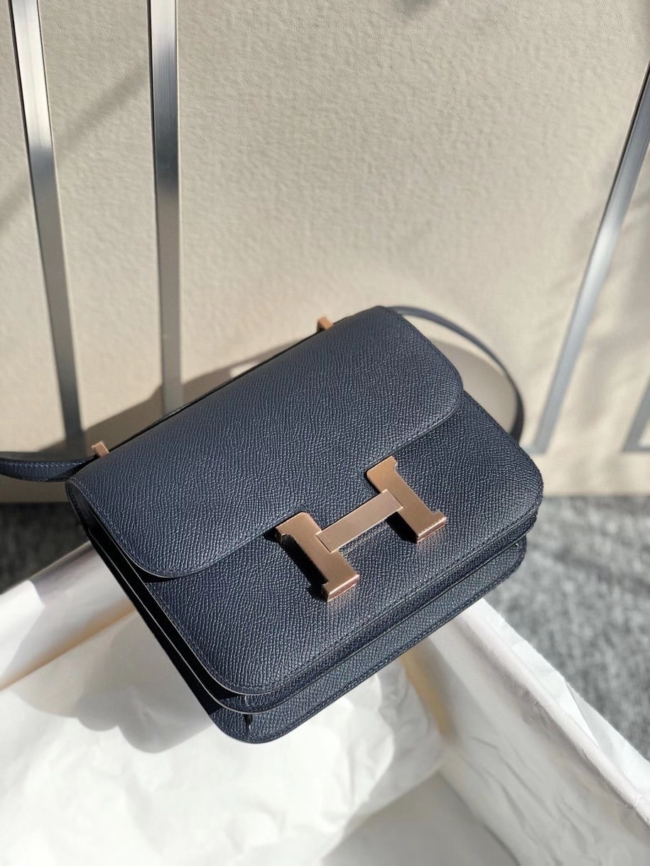 Hermès（爱马仕）Constance 18cm Epsom 原厂掌纹皮 深海蓝 玫瑰金扣 顶级手缝 现货
