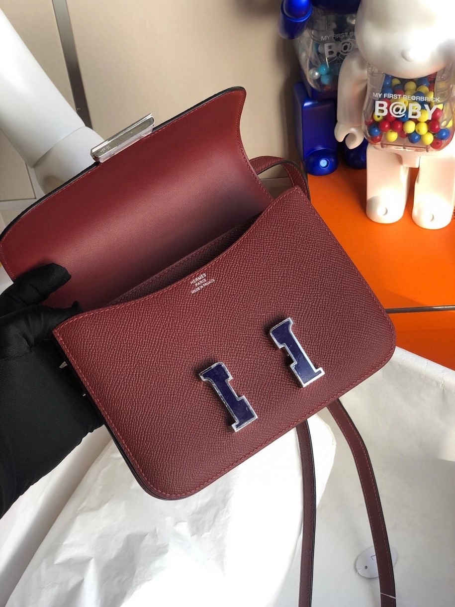 Hermès（爱马仕）Constance 18cm Epsom 原厂掌纹皮  ck55爱马仕红拼珐琅扣 银扣 顶级手缝  定制
