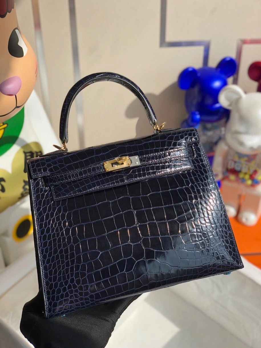 Hermès(爱马仕)Kelly 25cm Alligator shiny 亮面鳄鱼7k 宝石蓝 金扣 顶级手缝 现货-拉尔森鳄鱼皮具定制 - 爱马仕包包官网 Hermès(爱马仕)Kelly 25cm Alligator shiny 亮面鳄鱼7k 宝石蓝 金扣 顶级手缝 现货