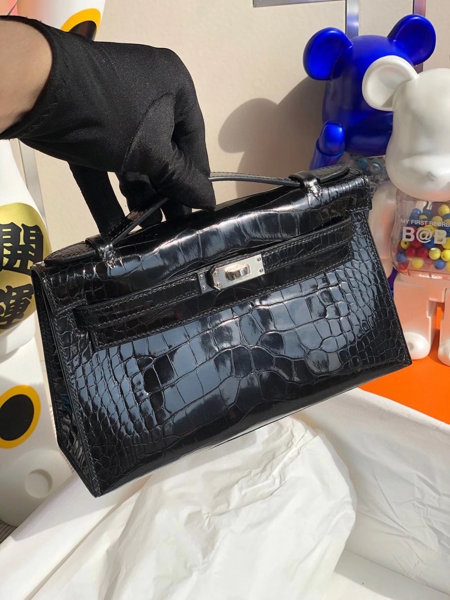 Hermès（爱马仕）Mini kelly pochette 22cm Alligator shiny 亮面鳄鱼 ck89 黑色 Noir 银扣 顶级手缝 现货