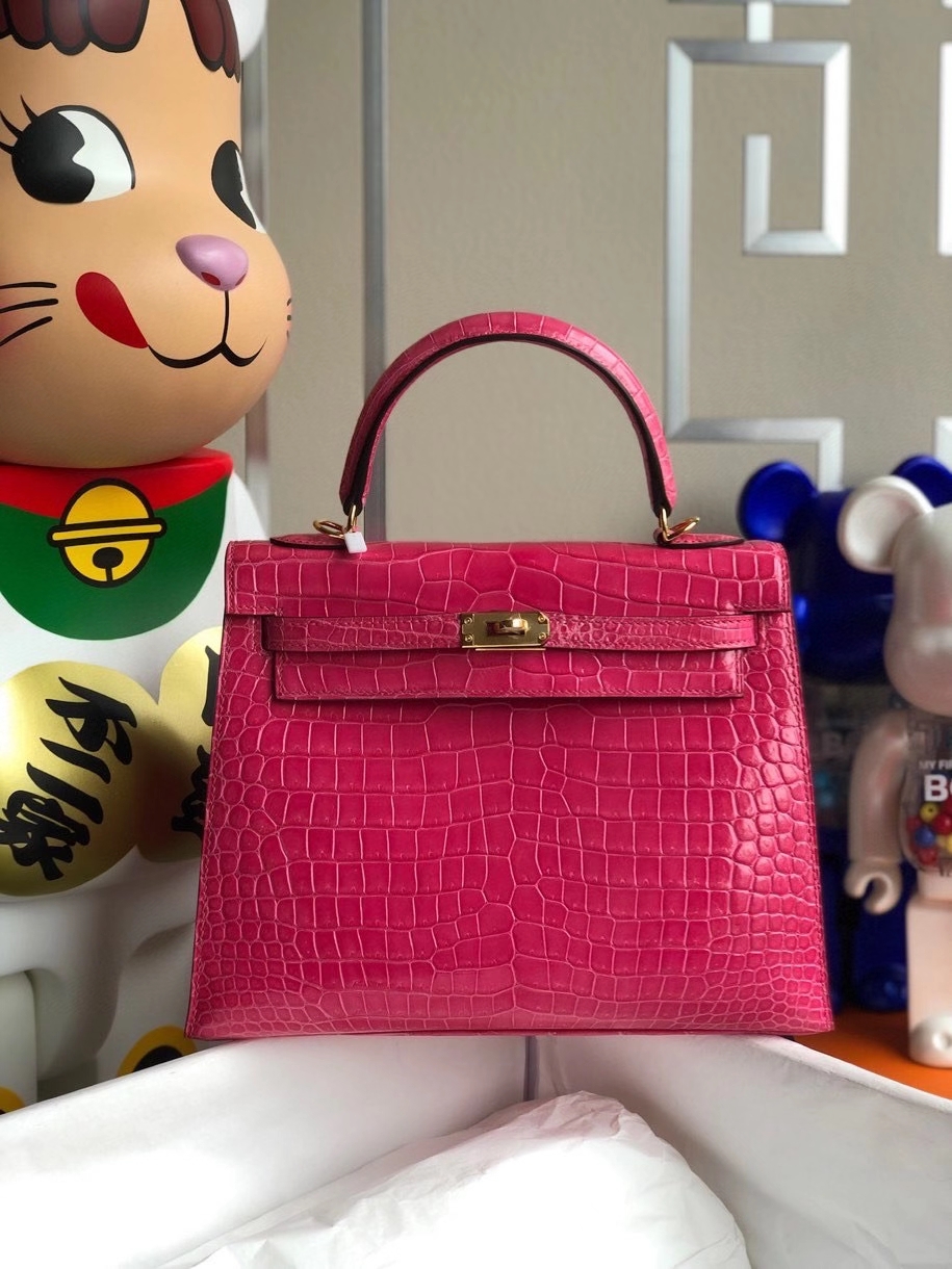 Hermès（爱马仕）Kelly 25cm Porosus shiny 亮面澳洲鳄鱼 5J 桃粉 金扣 顶级手缝 现货