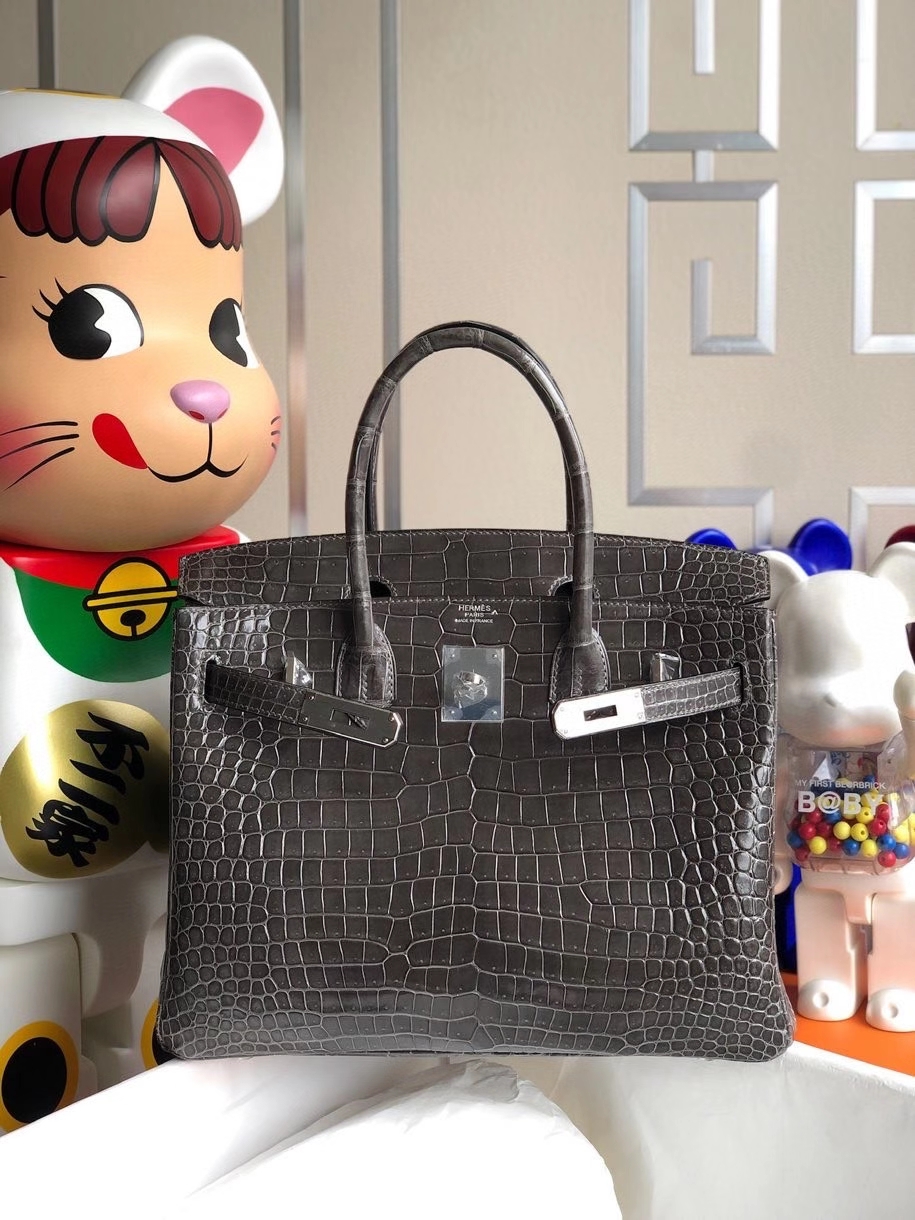 Hermès(爱马仕)Birkin 30cm Porosus shiny 亮面澳洲湾鳄ck88 石墨灰 graphite 金扣 银扣 顶级手缝-拉尔森鳄鱼皮具定制 - 爱马仕包包官网 Hermès(爱马仕)Birkin 30cm Porosus shiny 亮面澳洲湾鳄ck88 石墨灰 graphite 金扣 银扣 顶级手缝