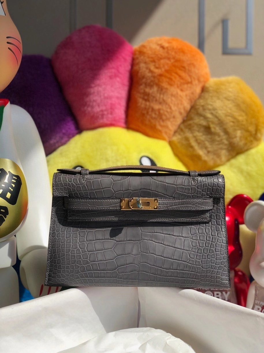 Hermès（爱马仕）Mini kelly pochette 22cm Alligator shiny 亮面鳄鱼 慕斯灰 金扣 晚宴包 顶级手缝 现货