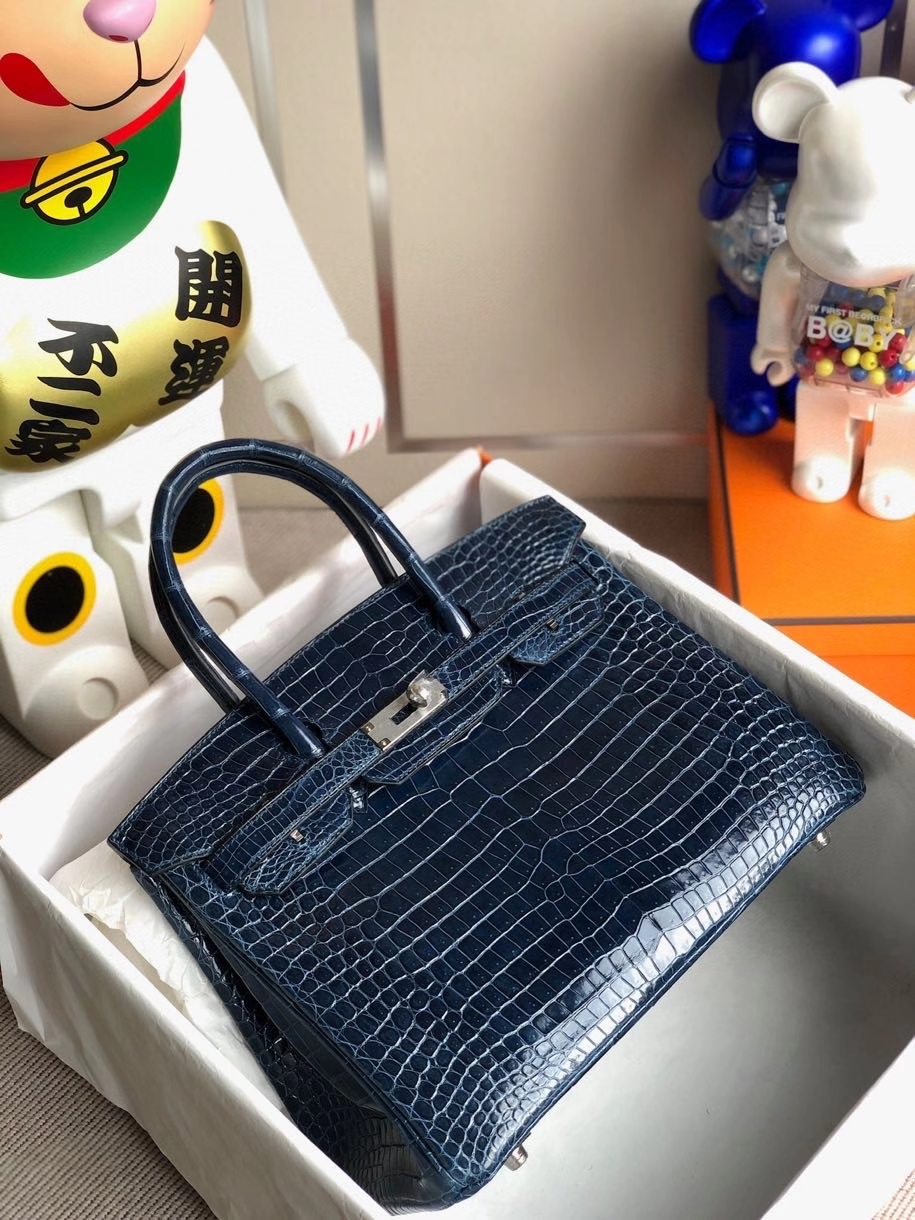 Hermès（爱马仕）Birkin 30cm Porosus shiny 亮面澳洲湾鳄 宝石蓝 银扣 顶级手缝 品相完美 现货