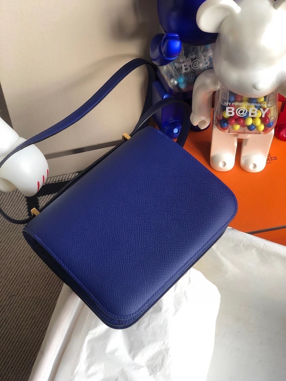 Hermès（爱马仕）Constance 18cm Epsom 原厂掌纹皮 7T 电光蓝 金扣 顶级手缝 定制