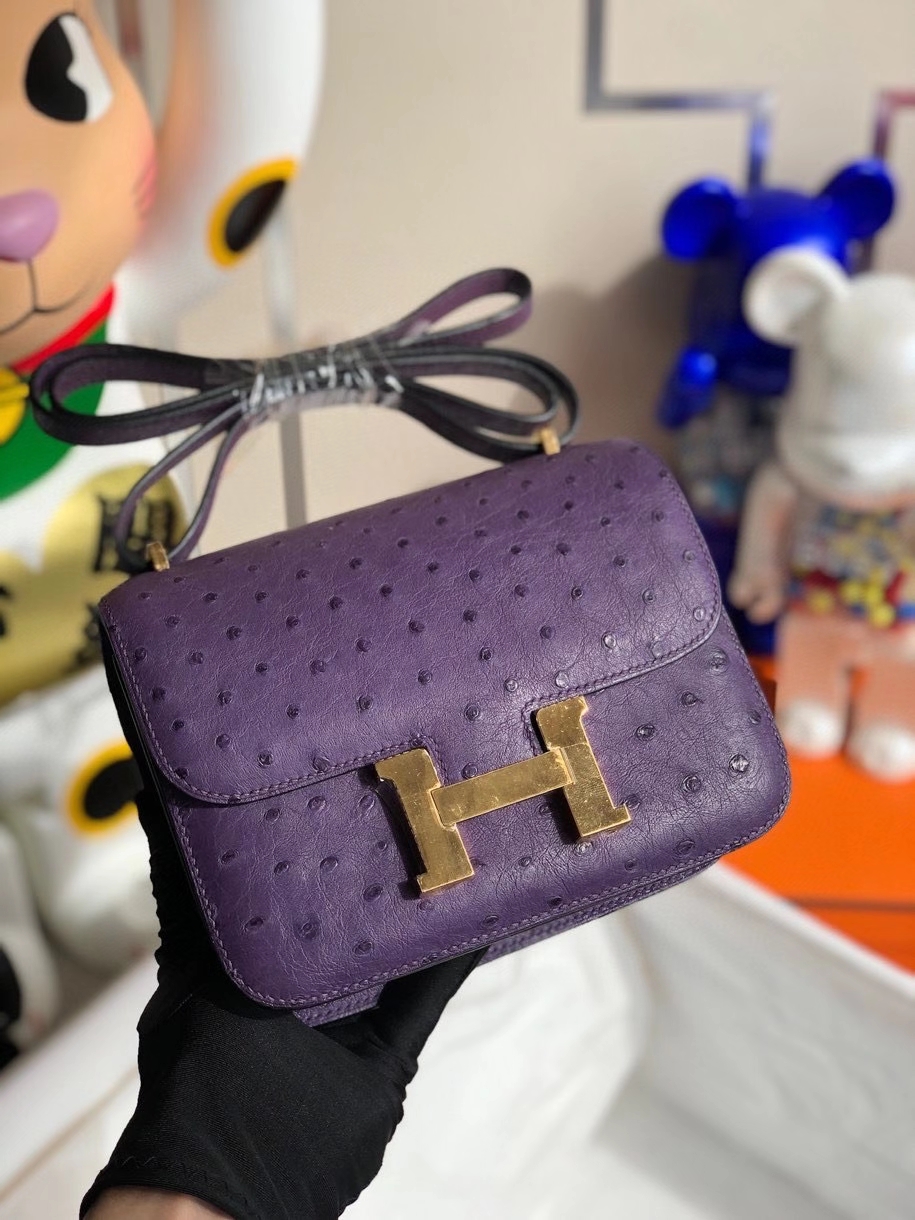 Hermès（爱马仕）Constance 18cm Ostrich kk 鸵鸟  葡萄紫 金扣 顶级手缝 现货
