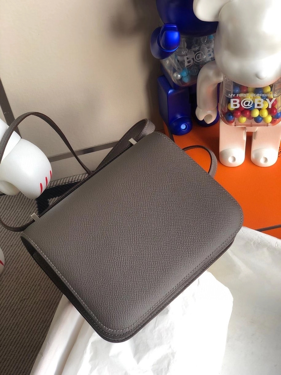 Hermès（爱马仕）Constance 18cm Epsom 原厂掌纹皮 8F 锡器灰 etain 银扣 顶级手缝   定制