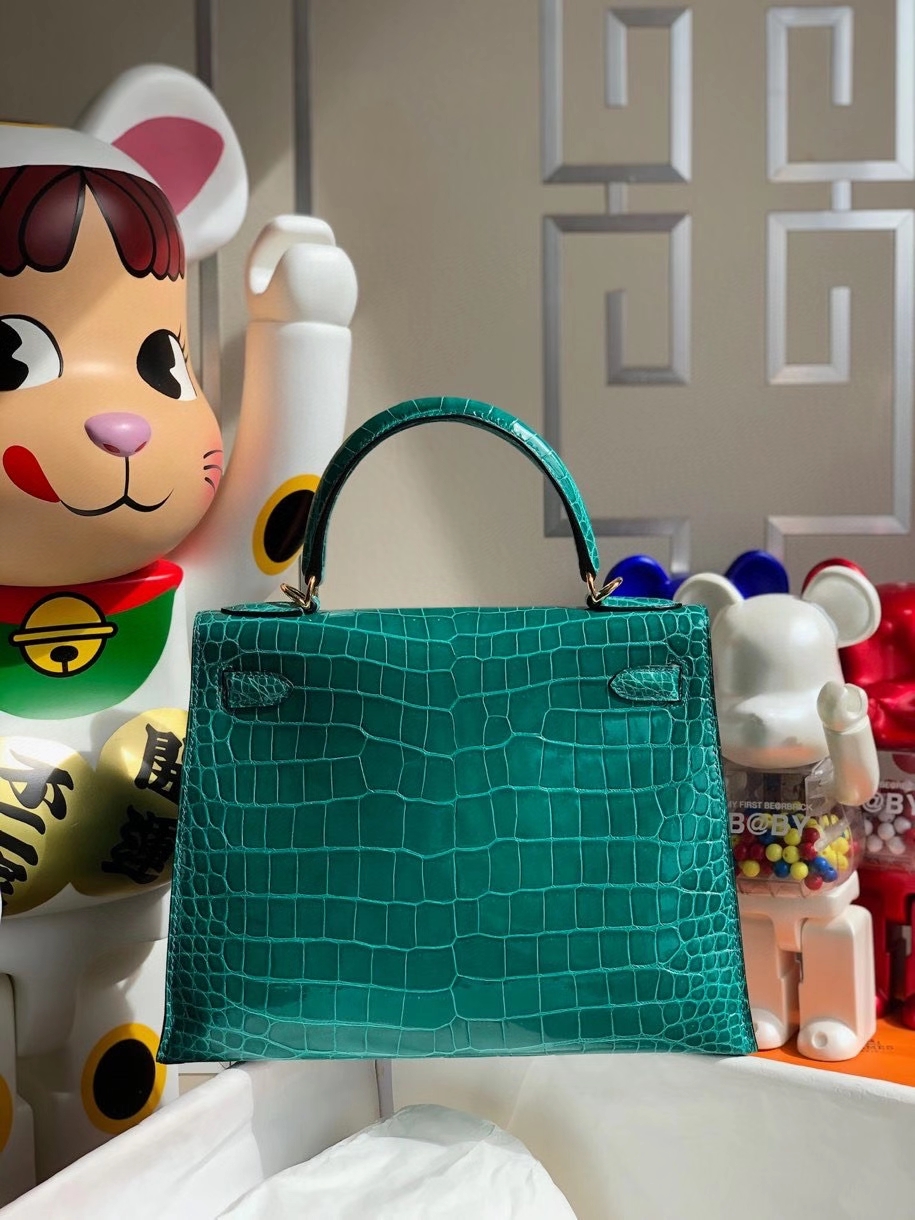 Hermès（爱马仕）Kelly 28cm porosus shiny 亮面澳洲湾鳄 6Ｑ翡翠绿 金扣 顶级手缝 现货