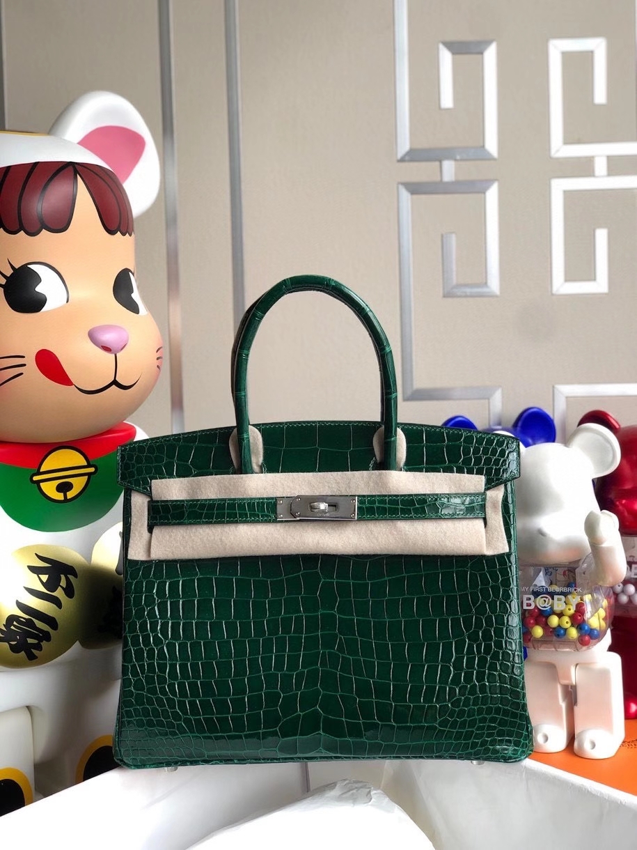 Hermès（爱马仕）Birkin 30cm Porosus shiny 亮面澳洲湾鳄 ck67 祖母绿 银扣 顶级手缝 品相完美 现货