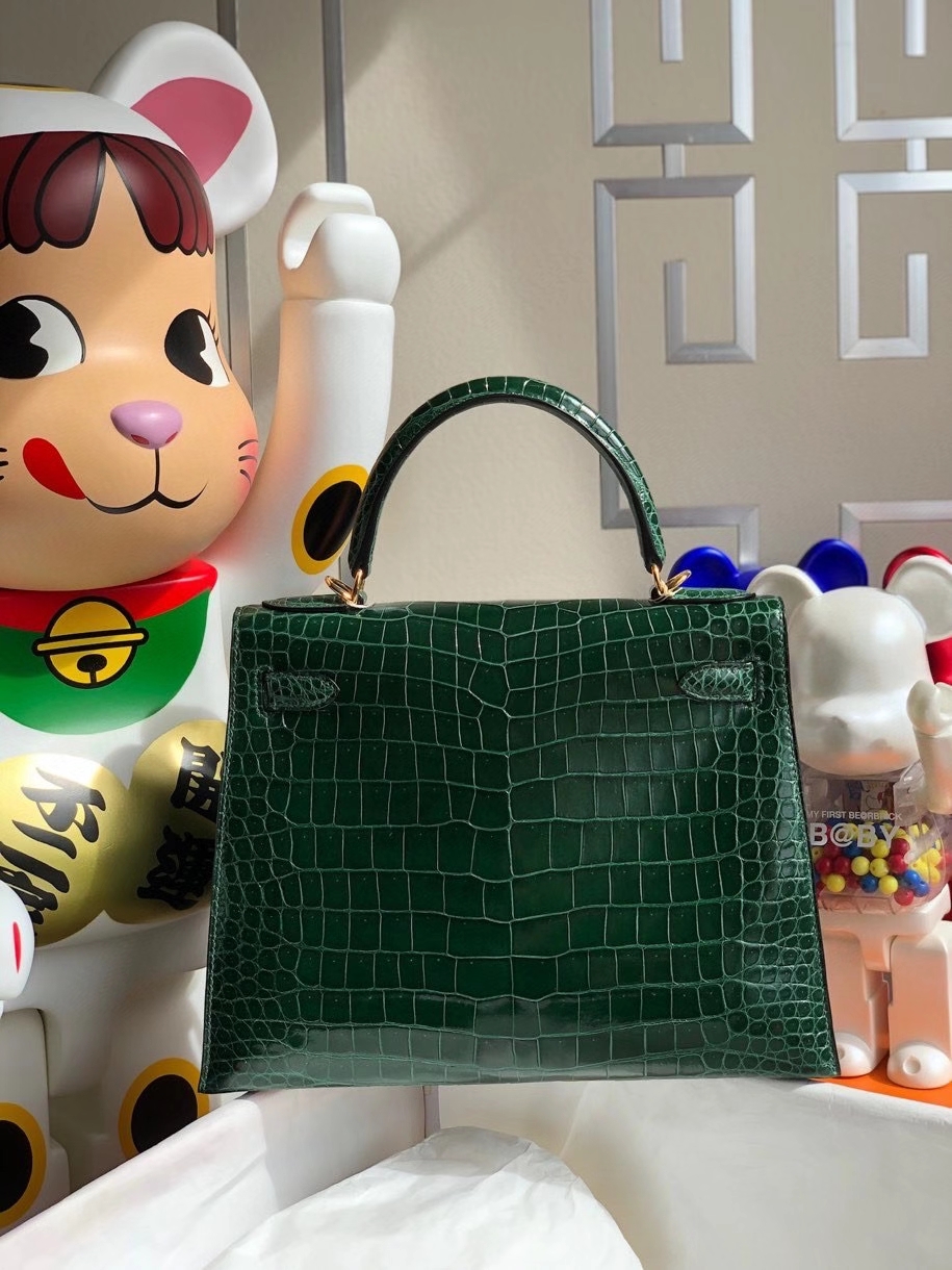Hermès（爱马仕）Kelly 28cm Porosus shiny 亮面澳洲湾鳄 ck67 祖母绿 金扣 顶级手缝 现货