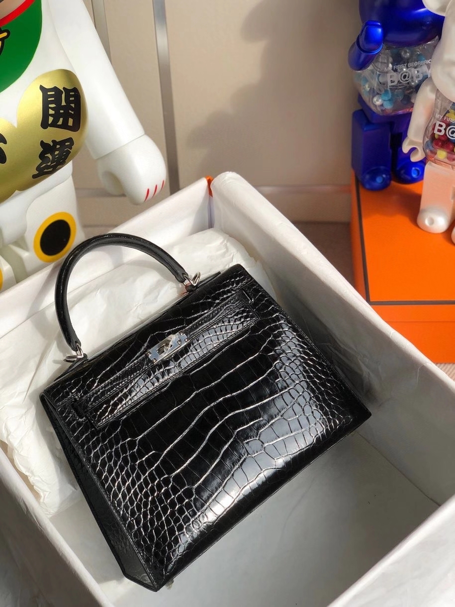 Hermès（爱马仕）Kelly 25cm Alligator shiny 亮面鳄鱼 ck89黑色 Noir 银扣 顶级手缝  现货
