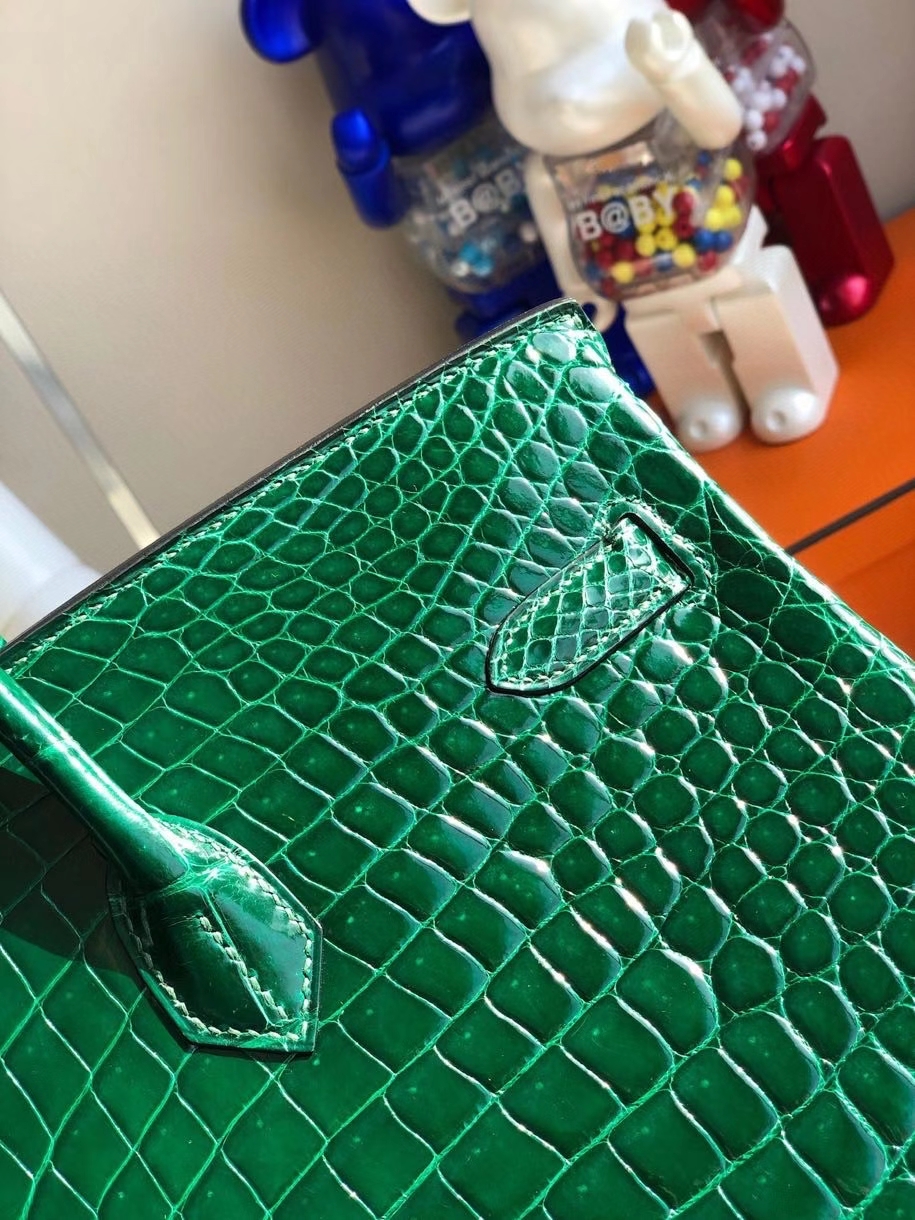 Hermès（爱马仕）Birkin 40cm Porosus shiny 亮面鳄鱼ck67 祖母绿 金扣 顶级手缝 定制